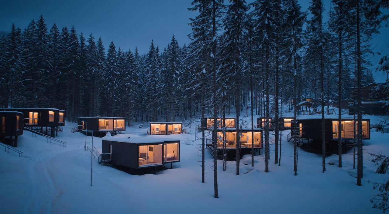 Hotel Bjoernson Jasna & Bjoernson Tree Houses เดมานอฟสกา โดลินา ภายนอก รูปภาพ