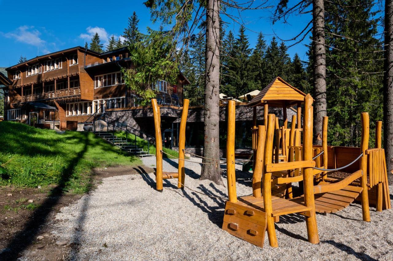 Hotel Bjoernson Jasna & Bjoernson Tree Houses เดมานอฟสกา โดลินา ภายนอก รูปภาพ