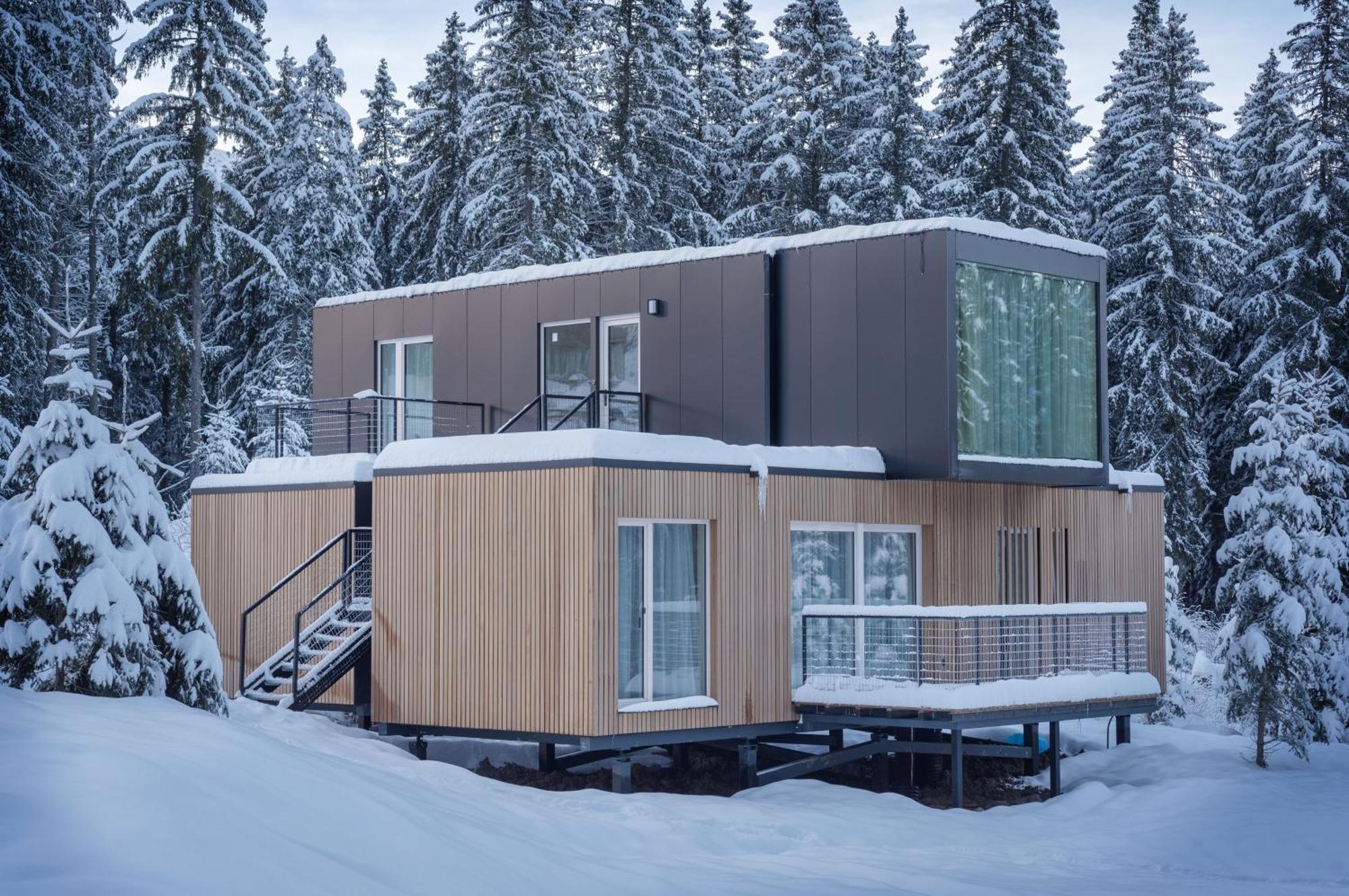 Hotel Bjoernson Jasna & Bjoernson Tree Houses เดมานอฟสกา โดลินา ภายนอก รูปภาพ